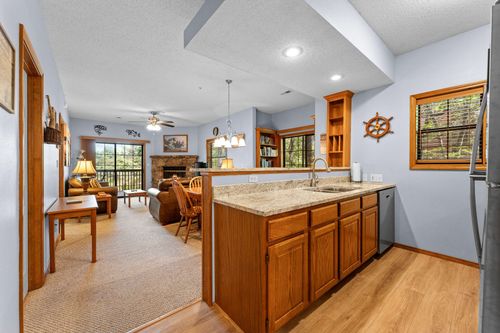 10-4-24 Village Trl, Branson, MO, 65616-6322 | Card Image