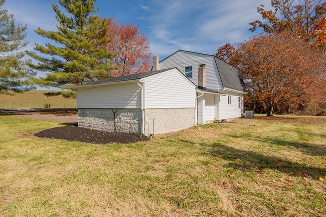 3052 Cedar Springs Rd., House other with 3 bedrooms, 4 bathrooms and 1 parking in Sugar Grove VA | Image 49