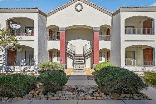 unit-1812-950 Seven Hills Dr, Henderson, NV, 89052-4308 | Card Image