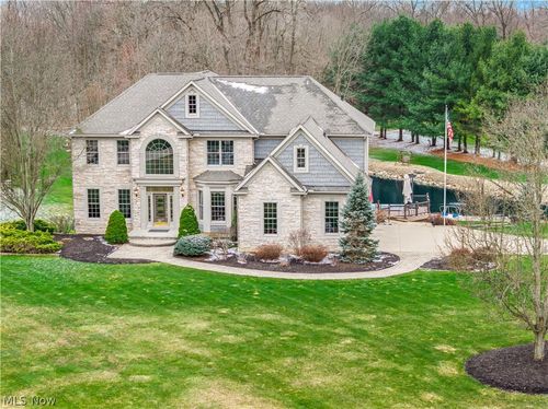 4242 Tall Trees Trl, Medina, OH, 44256-6913 | Card Image