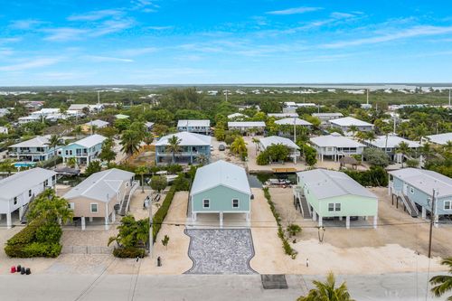 22737 Blackbeard Ln, Cudjoe Key, FL, 33042-4204 | Card Image