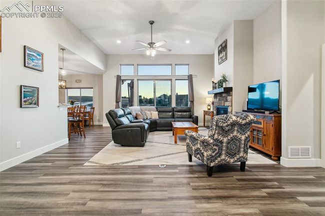 20201 Royal Troon Dr, House other with 3 bedrooms, 3 bathrooms and 3 parking in Monument CO | Image 9