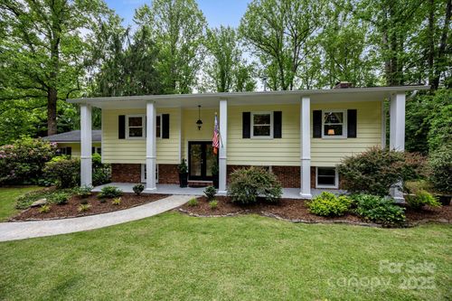 931 Indian Hill Rd, Hendersonville, NC, 28791-1829 | Card Image