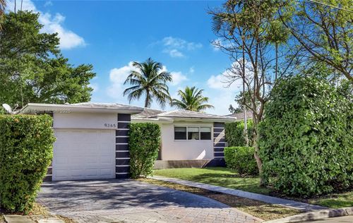 9365 Dickens Ave, Surfside, FL, 33154 | Card Image