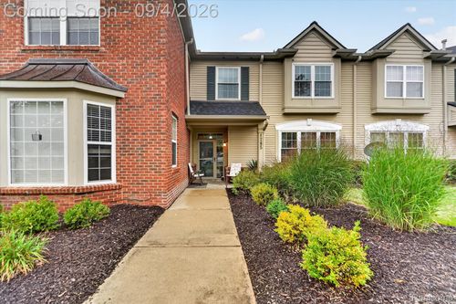 141-4285 Hampton Ridge Blvd, Howell, MI, 48843-5506 | Card Image