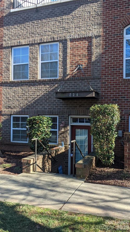 234 Harbour Place Dr, Davidson, NC, 28036-7439 | Card Image