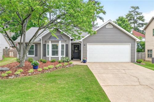 215 Tanners Ct, Johns Creek, GA, 30022-6931 | Card Image