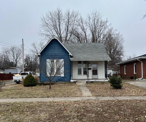 537 Fulton Ave, MOBERLY, MO, 65270-2690 | Card Image