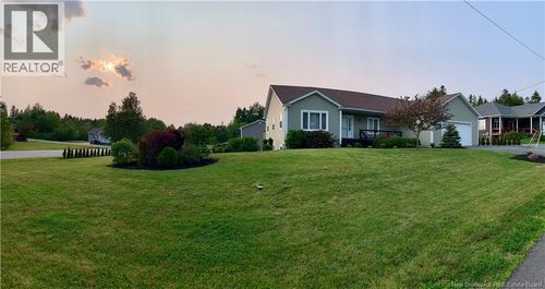 36 Granite Dr, Quispamsis, NB, E2E0E4 | Card Image