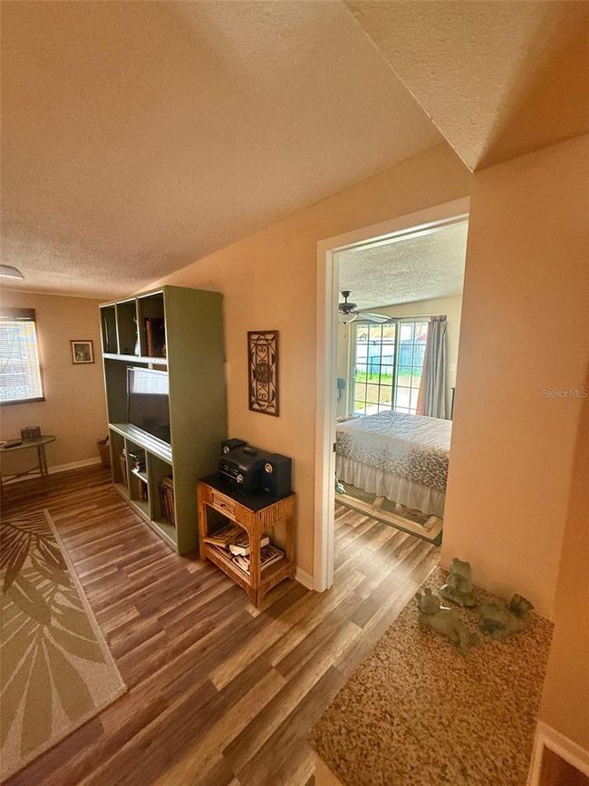 Living room to 4th bed | Image 24