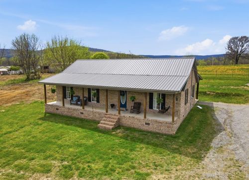 138 Poplar View Ln, Huntland, TN, 37345-4938 | Card Image