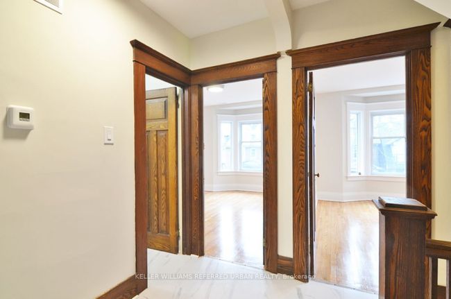 UPPER - 4 Columbine Ave, House other with 4 bedrooms, 2 bathrooms and null parking in Toronto ON | Image 7