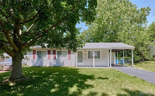 4907 Plum Tree Lane, Hazelwood, MO, 63042 | Card Image