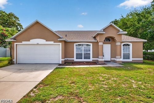 903 Se 5th Ave, Cape Coral, FL, 33990-2821 | Card Image