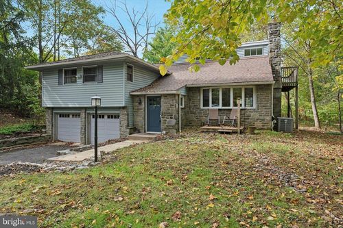 808 Berwyn Baptist Rd, DEVON, PA, 19333-1035 | Card Image