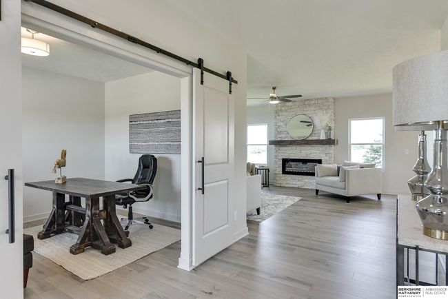 5513 N 191 St St, House other with 4 bedrooms, 3 bathrooms and 3 parking in Elkhorn NE | Image 7
