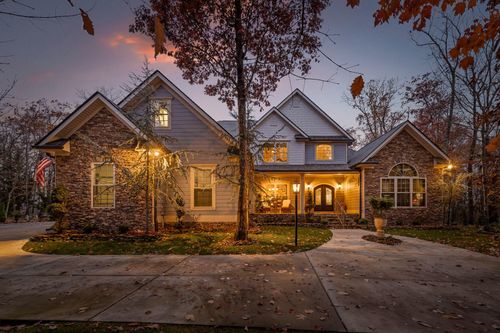 697 N Stewart Ln, Rising Fawn, GA, 30738-4396 | Card Image