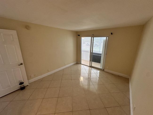433 Saxony J, Condo with 2 bedrooms, 2 bathrooms and null parking in Delray Beach FL | Image 35