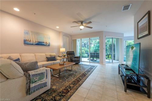 apt-102-4675 Winged Foot Ct, NAPLES, FL, 34112-7967 | Card Image