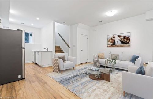 314-781 Clare Ave, Welland, ON, L3C3B9 | Card Image