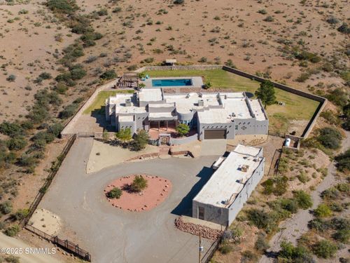 5041 Silver King Rd, Las Cruces, NM, 88011-9386 | Card Image