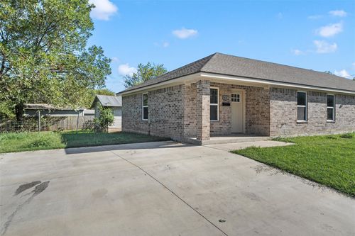 a-3633 N 21st St, Waco, TX, 76708-2037 | Card Image