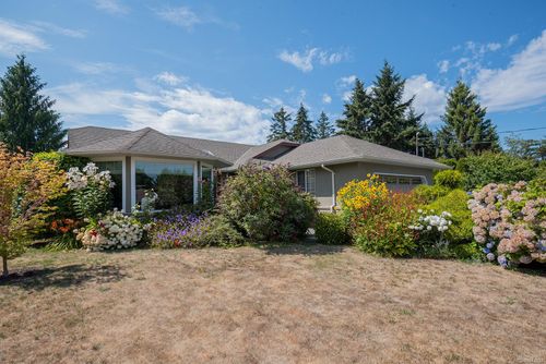 1216 Gilley Cres, Parksville, BC, V9P1W4 | Card Image