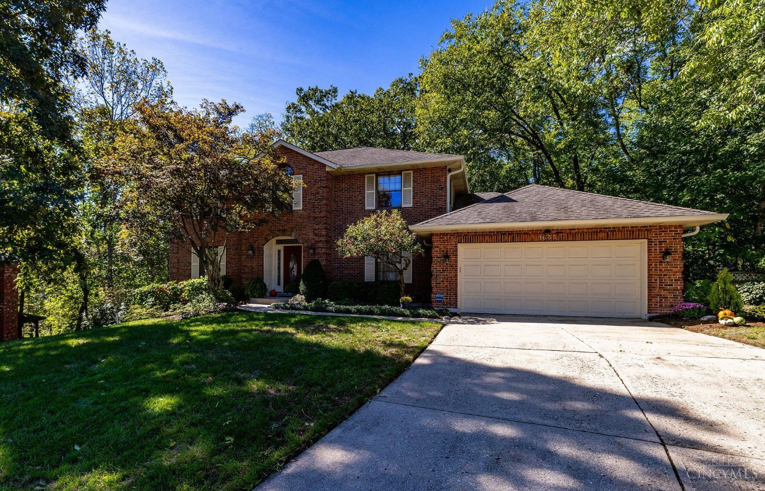 Oak Valley Dr, Fairfield, OH 45014