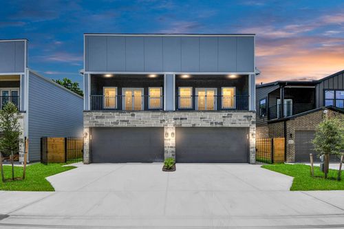 8312 Comal St, Houston, TX, 77051-1685 | Card Image