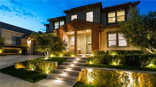 25041 Aspen Falls Dr, Canyon Country, CA, 91387-1446 | Card Image