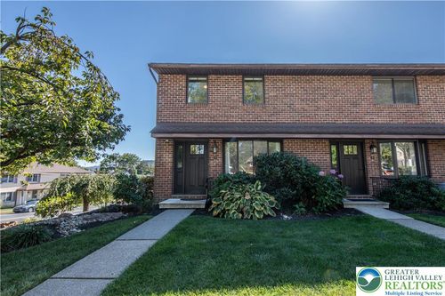 7 W Washington Ave, BETHLEHEM, PA, 18018-2433 | Card Image