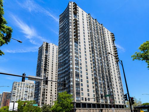 16n-5701 N Sheridan Rd, Chicago, IL, 60660-4715 | Card Image