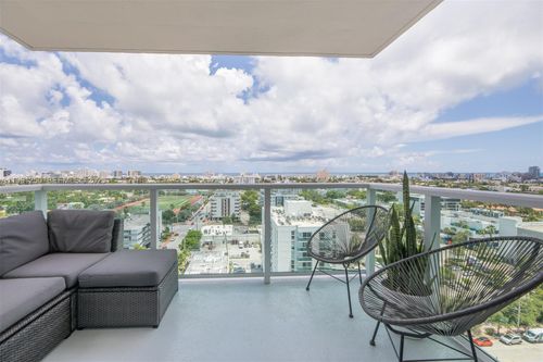 apt-1510-1000 West Ave, Miami Beach, FL, 33139-4729 | Card Image