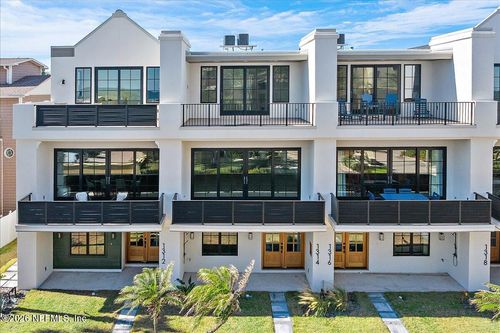 1314 1st St N, Jacksonville Beach, FL, 32250-7306 | Card Image