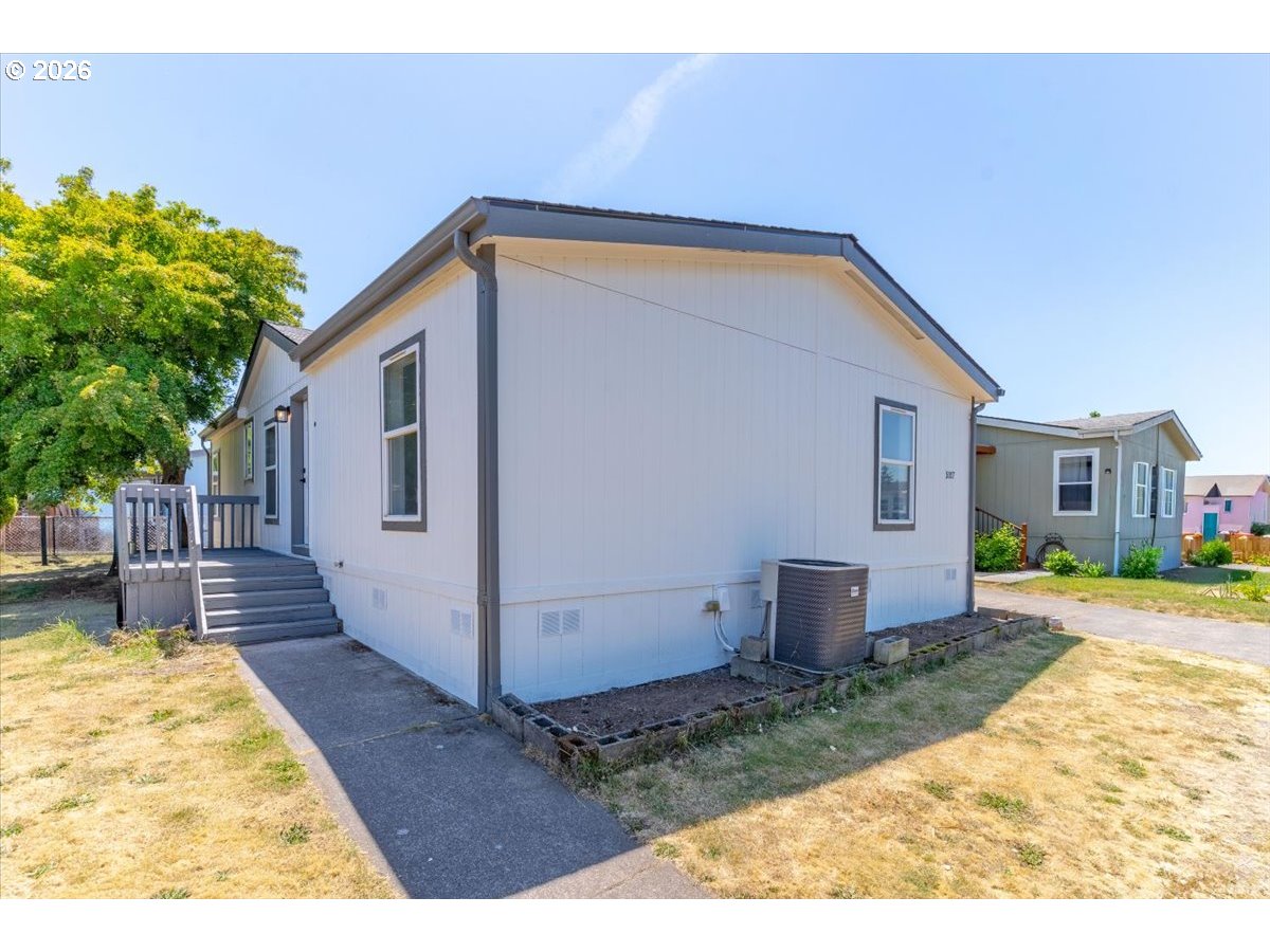Residential in Keizer 3