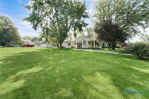 1903 Sharon Dr, Northwood, OH, 43619-1229 | Card Image