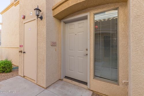 243-525 N Miller Rd, Scottsdale, AZ, 85257-4620 | Card Image