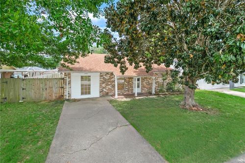 2008 Giaise St, Marrero, LA, 70072-4904 | Card Image