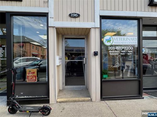 196 rock Rock Road, Glen Rock, NJ, 07452 | Card Image