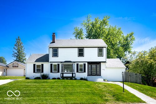 475 N Valley Ln, Greenwood, IN, 46142-3674 | Card Image