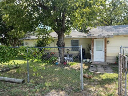 108 E Kirby Avenue, Quinlan, TX, 75474 | Card Image