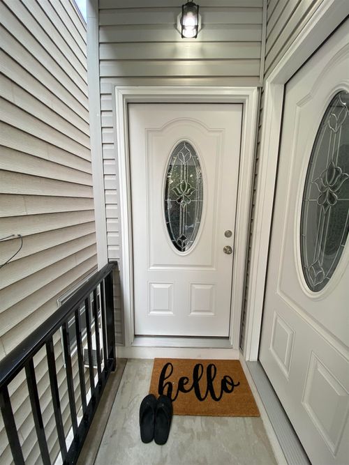 2-176 Avenue F, Bayonne, NJ, 07002-4522 | Card Image