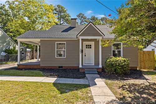 205 Pinecrest Dr, Fayetteville, NC, 28305-4925 | Card Image