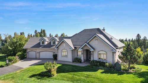 1 Pinehurst Drive, Heritage Pointe, AB, T1S4J3 | Card Image