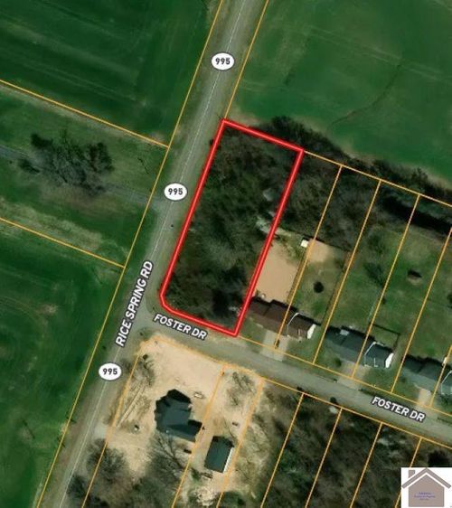 101 Foster Dr, Kevil, KY, 42053-9330 | Card Image