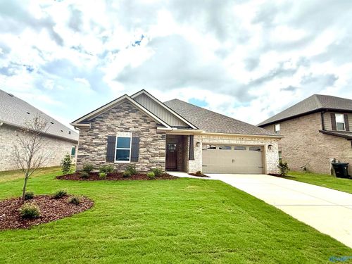136 Ranna Dr, Huntsville, AL, 35811-1376 | Card Image