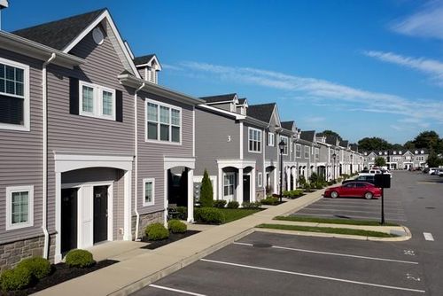 135-135 Sutton Ct, Deer Park, NY, 11729-2542 | Card Image