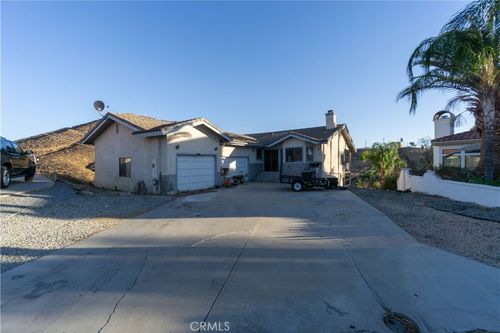 29300 Mammoth Pl, Canyon Lake, CA, 92587-7801 | Card Image