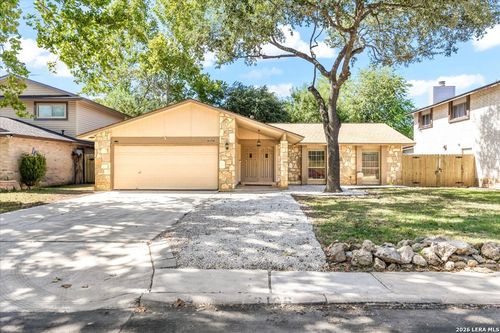 6126 Lyngrove St, San Antonio, TX, 78249-2428 | Card Image
