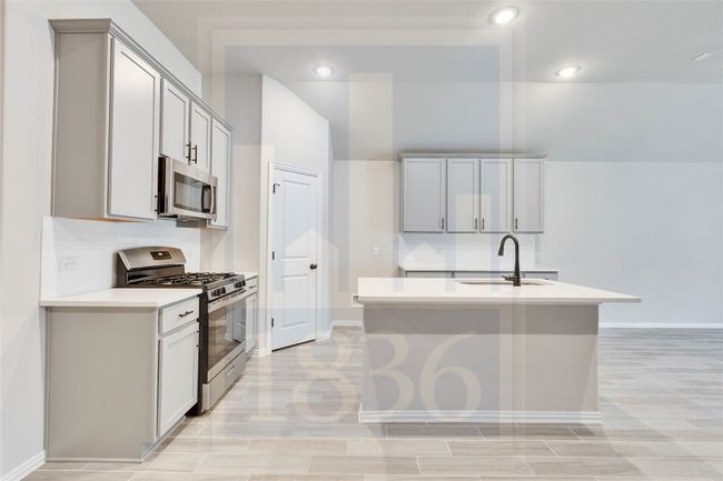 135 Hackberry Ln, House other with 3 bedrooms, 2 bathrooms and null parking in Bastrop TX | Image 5